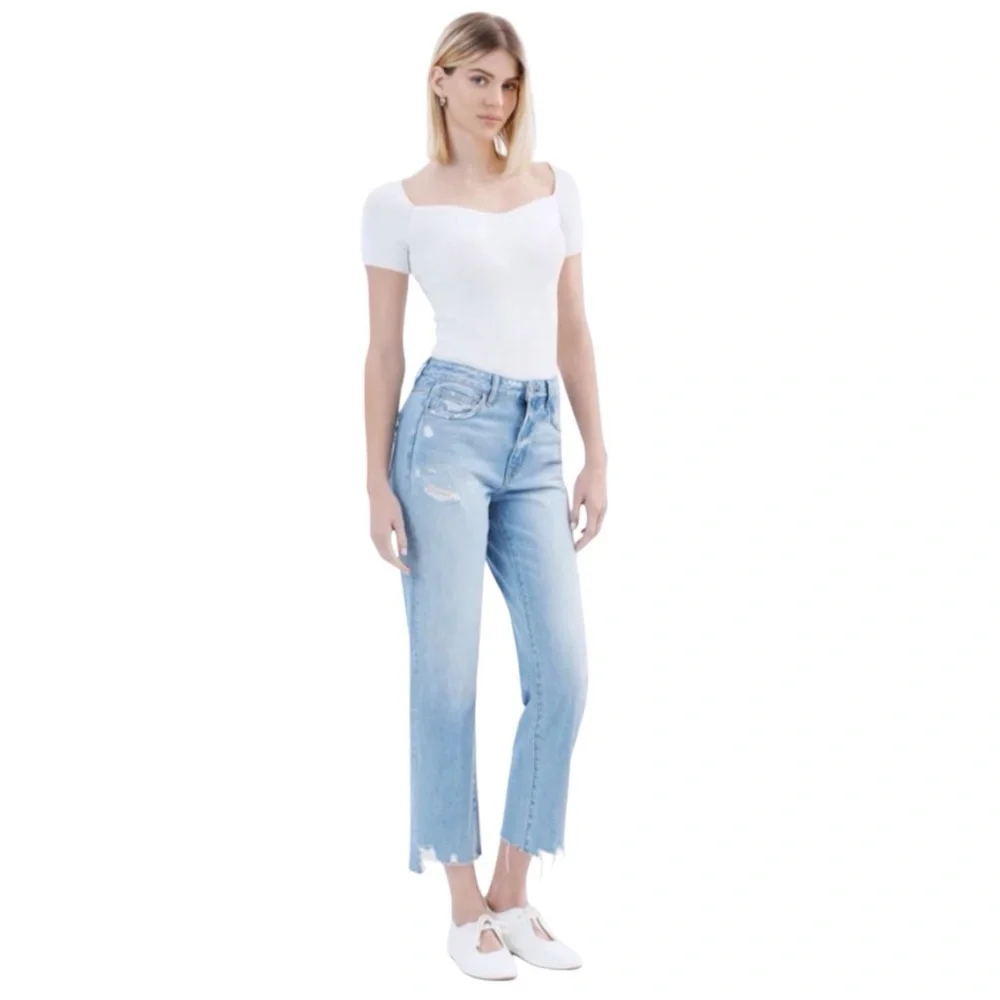Flying Monkey 31 Angie High Rise Rigid Crop Straight Women’s Jeans Distressed
